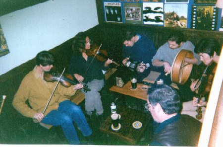 Asheville Seisiún Players: (clockwise from left) Beannie, Ann, Jeff, Jason, Rocky, and Ross